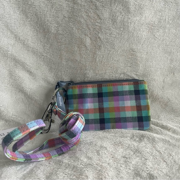Zip ID & Lanyard - Gingham Plaid - Picture 2 of 3